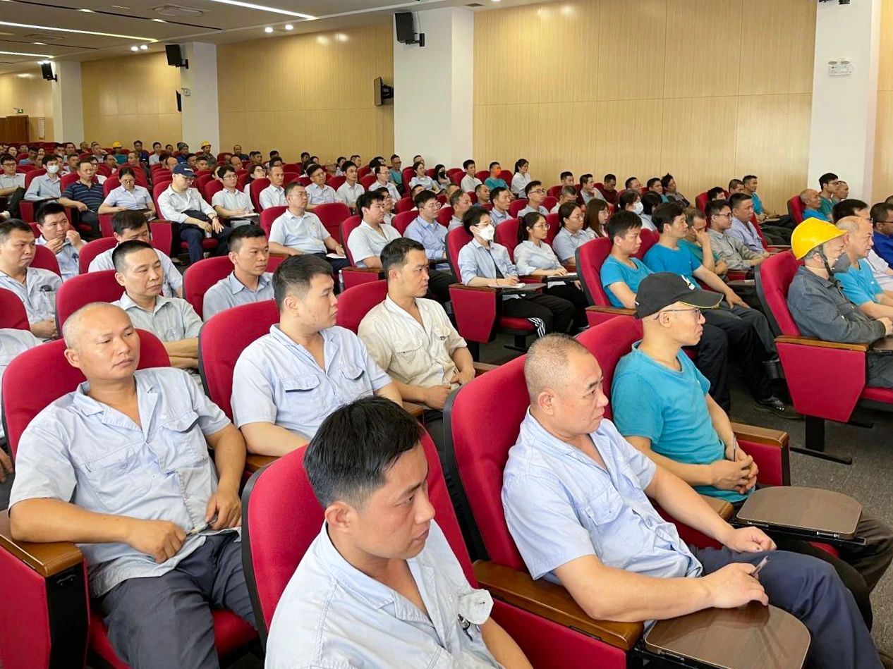 1746497556478083.jpg 1746497556478083.jpg